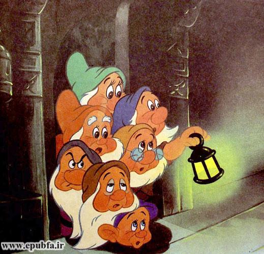 صاحبان این کلبه هفت برادر کوتوله بودند که در معدنی نهچندان دور کار میکردند